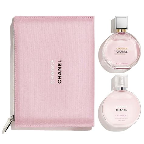 chanel chance eau tendre gift set|More.